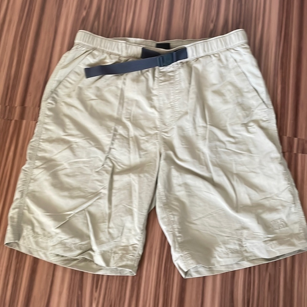 THE North Face Nylon Hiking Shorts Size Medium